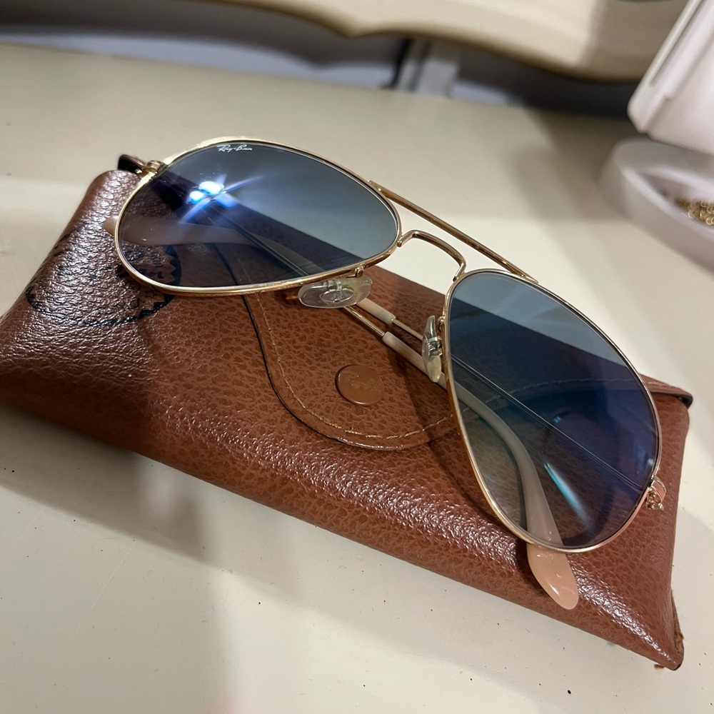 Ray Ban Aviator Sunglasses